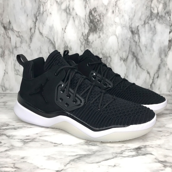 Jordan Dna Lx Flyknit Black And White 